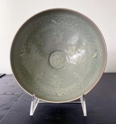 Korean Ceramic Celadon Bowl with Slip Inlay Goryeo Dynasty