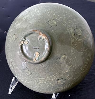 Korean Ceramic Celadon Bowl with Slip Inlay Goryeo Dynasty