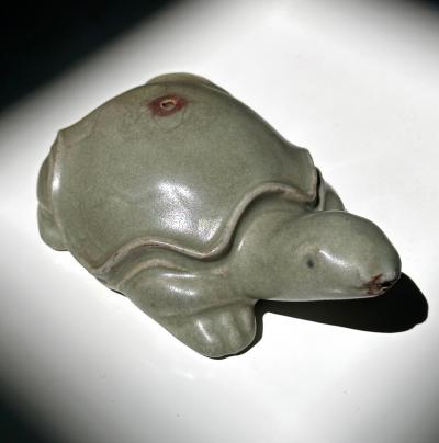 Korean Ceramic Celadon Turtle Form Water Dropper Goryeo Period