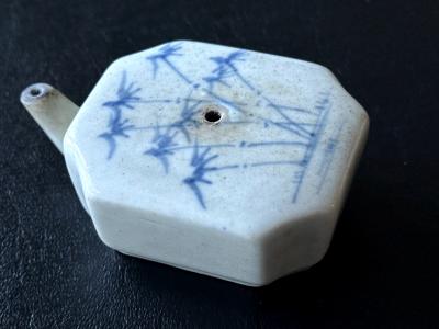 Korean Ceramic White Porcelain Water Dropper Joseon Dynasty