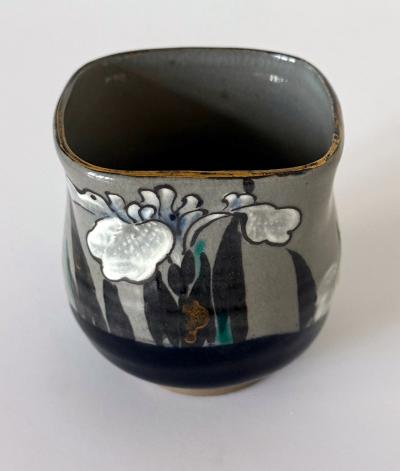 Kozan Makuzu Japanese Ceramic Teacup by Makuzu Kozan Meiji Period