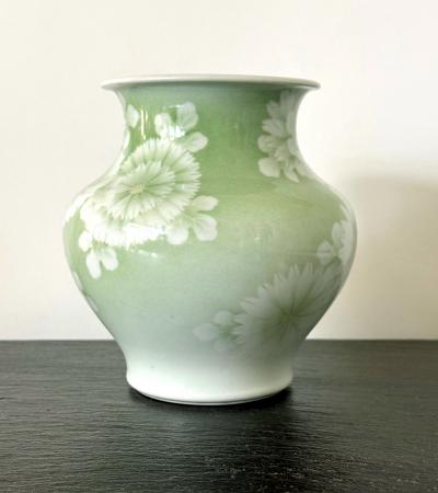 Kozan Makuzu Japanese Ceramic Vase by Makuzu Kozan