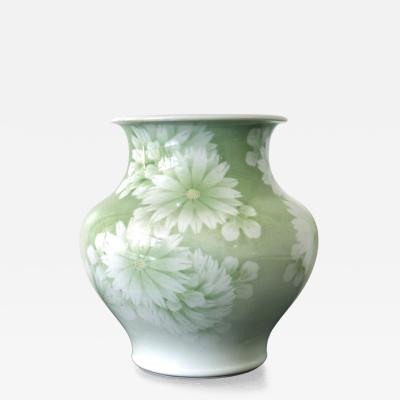 Kozan Makuzu Japanese Ceramic Vase by Makuzu Kozan