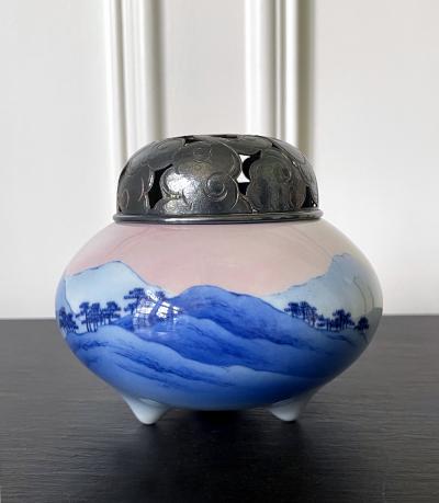 Kozan Makuzu Japanese Glazed Ceramic and Silver Koro Incense Burner Makuzu Kozan
