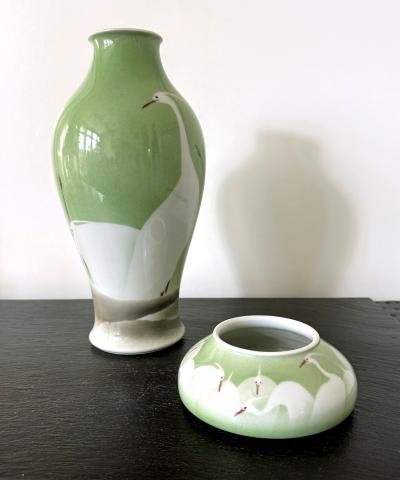 Kozan Makuzu Japanese Porcelain Vase with Composed Egrets by Makuzu Kozan Meiji Period
