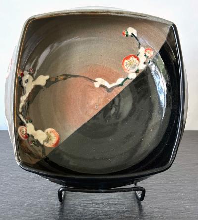 Kozan Makuzu Rare Published Japanese Ceramic Bowl Makuzu Kozan with Original Inscribed Box