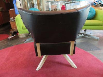 Kroehler Mfg Co Fun Pair of Kroehler Bat Wing Swivel Slipper Chairs Mid Century Modern