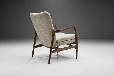 Kurt Olsen Kurt Olsen Model 215 Easy Chair for Slagelse M belv rk Denmark 1954