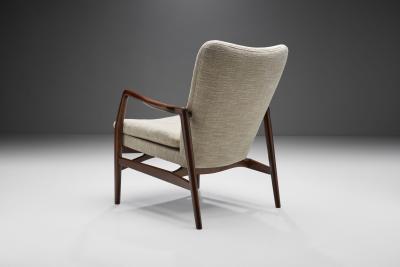 Kurt Olsen Kurt Olsen Model 215 Easy Chair for Slagelse M belv rk Denmark 1954