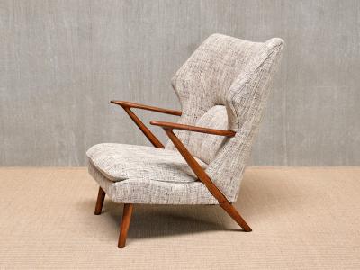 Kurt Olsen Kurt Olsen Model 221 Armchair in litis Tweed Fabric Slagelse M belfabrik 1955