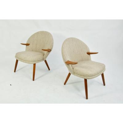Kurt Olsen Pair of Kurt Olsen Danish Teak Lounge Chairs