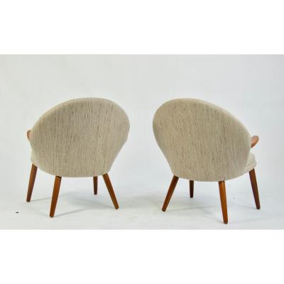 Kurt Olsen Pair of Kurt Olsen Danish Teak Lounge Chairs