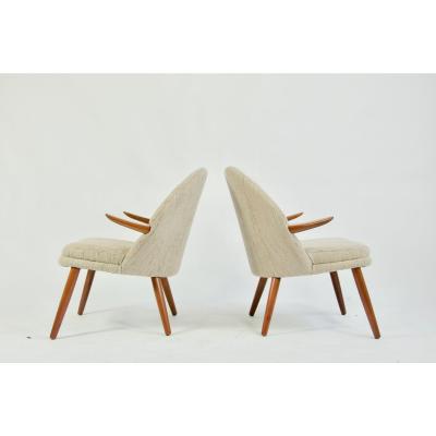 Kurt Olsen Pair of Kurt Olsen Danish Teak Lounge Chairs