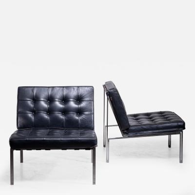 Kurt Thut Pair of Kurt Thut Side Chairs with Black Leather Tufted Cushions