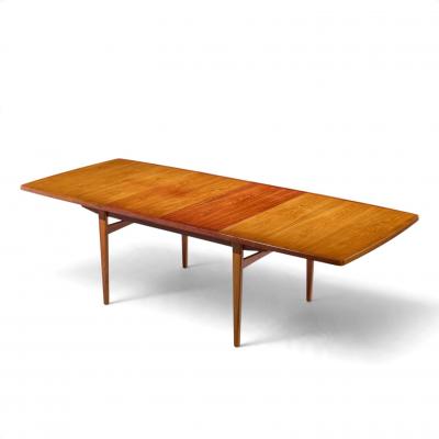 Kurt stervig Kurt Ostervig Kurt stervig Style Danish Rosewood Hidden Leaf Dining Table with 2 Leaves