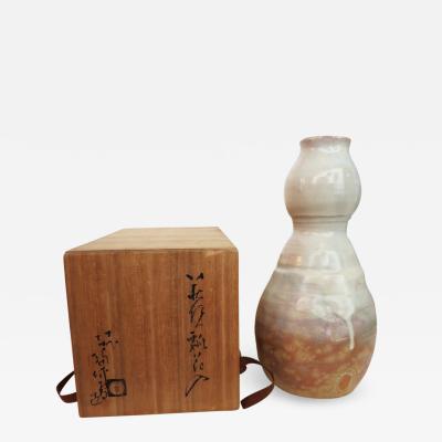 Kyusetsu Miwa X Hagi Ikebana Vase by Kyusetsu Miwa X Japanese Studio Pottery