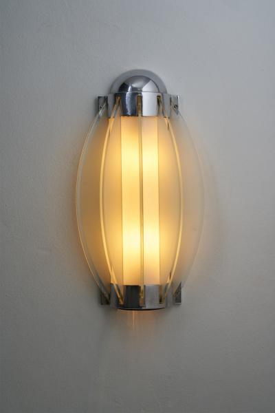 L on Stynen Art Deco Wall Sconce 1930s
