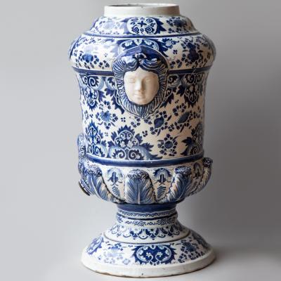 LARGE 18TH CENTURY FAIENCE WATER FOUNTAIN IN COBALT BLUE