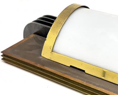 LARGE MODERNIST ART DECO BRASS BRONZE AND GLASS SCONCE