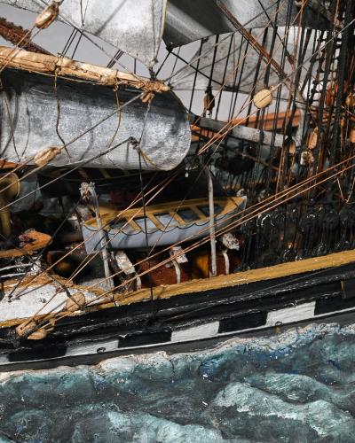 LARGE OAK AND GLAZED CASED MODEL OF THE TEA CLIPPER GLENGARRY IN FULL SAIL
