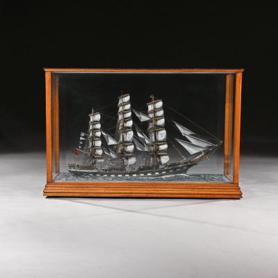 LARGE OAK AND GLAZED CASED MODEL OF THE TEA CLIPPER GLENGARRY IN FULL SAIL