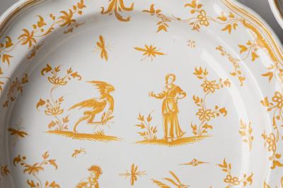 LARGE PAIR OF YELLOW AND WHITE SERVING PLATES WITH SHAPED RIMS