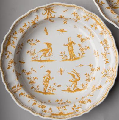 LARGE PAIR OF YELLOW AND WHITE SERVING PLATES WITH SHAPED RIMS