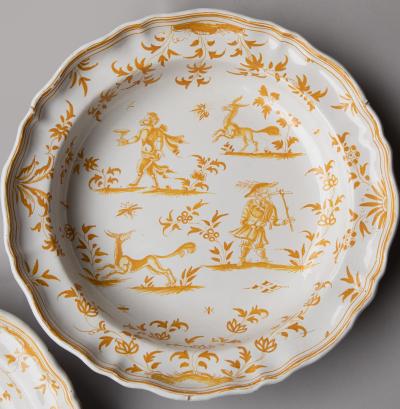 LARGE PAIR OF YELLOW AND WHITE SERVING PLATES WITH SHAPED RIMS