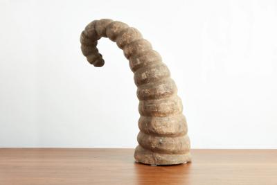 LARGE PRIMITIVE WOOD MOLD