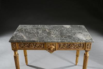 LATE 18TH CENTURY ITALIAN CARVED GILTWOOD MARBLE TOP CONSOLE TABLE