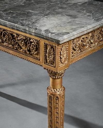 LATE 18TH CENTURY ITALIAN CARVED GILTWOOD MARBLE TOP CONSOLE TABLE
