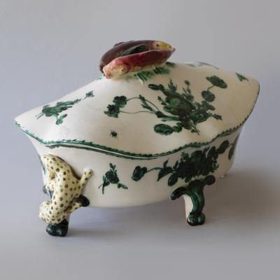 LATE 18TH CENTURY OVAL TERRINE FA ENCE DE MARSEILLES