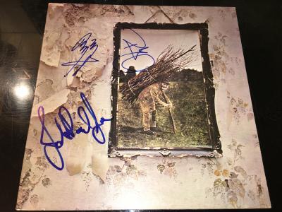 LED ZEPPELIN 4 AUTOGRAPHED RECORD ALBUM