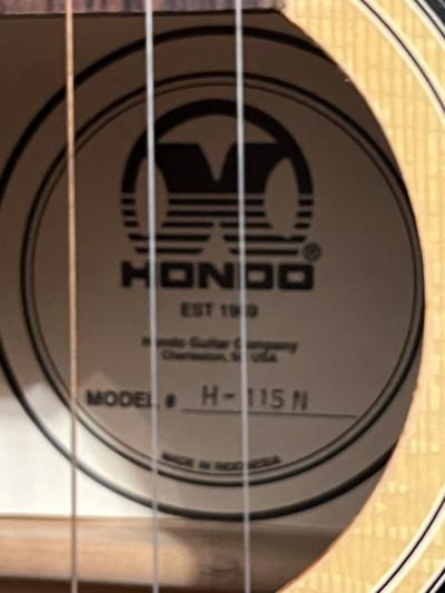 LES PAUL AUTOGRAPHED ACOUSTIC GUITAR WITH FRAMED AUTOGRAPHED PHOTOGRAPH