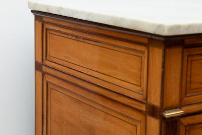 LOUIS XVI CITRONNIER COMMODE