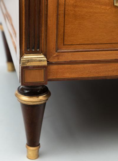 LOUIS XVI CITRONNIER COMMODE