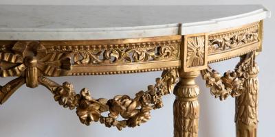 LOUIS XVI FINE QUALITY CARVED GILTWOOD DEMI LUNE CONSOLE TABLE