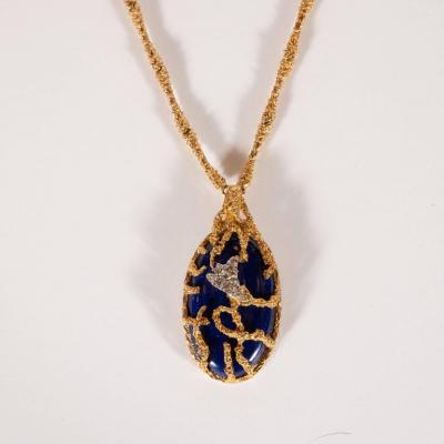 La Triomphe La Triomphe Tear Drop Lapis Round Brilliant Diamond 18k Yellow Gold Pendant