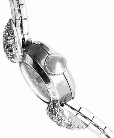 LaFemme 14 Karat Ladies Watch 22 Total Diamonds