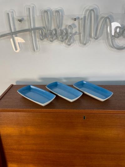 LaGardo Tack Tackett Set of Three Lagardo Tackett Blue Porcelain Trays for Schmid