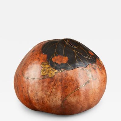 Lacquered Gourd Container with Lid