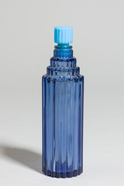 Lalique French Art Deco Lalique for Worth Perfume Bottle