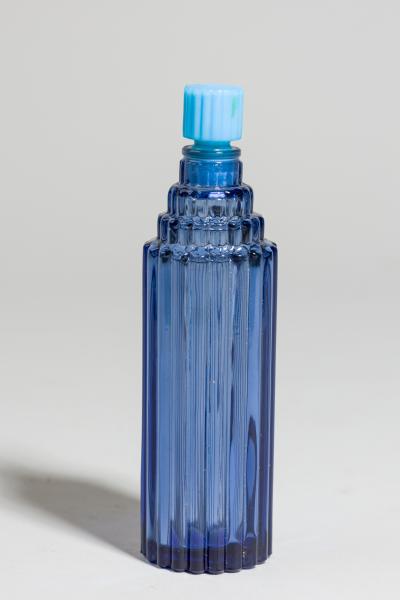 Lalique French Art Deco Lalique for Worth Perfume Bottle