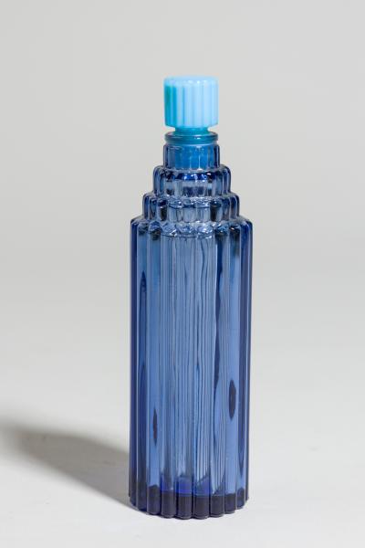 Lalique French Art Deco Lalique for Worth Perfume Bottle