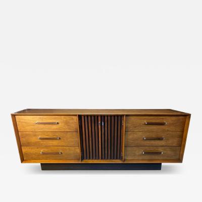 Lane Tower Suite Long dresser designed by Dave Parmalee 1970s