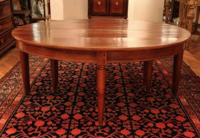 Large 18th Century French Oval Extending Walnut Dining Table