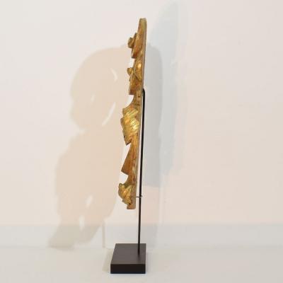 Large 18th Century Italian Hand Carved Giltwood Baroque Curl Ornament