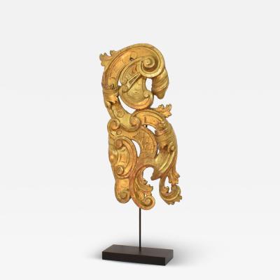 Large 18th Century Italian Hand Carved Giltwood Baroque Curl Ornament