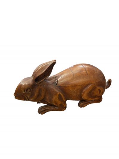 Large 1900s hand craft rabbit box
