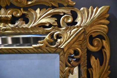 Large 19thc Italian giltwood cushion mirror